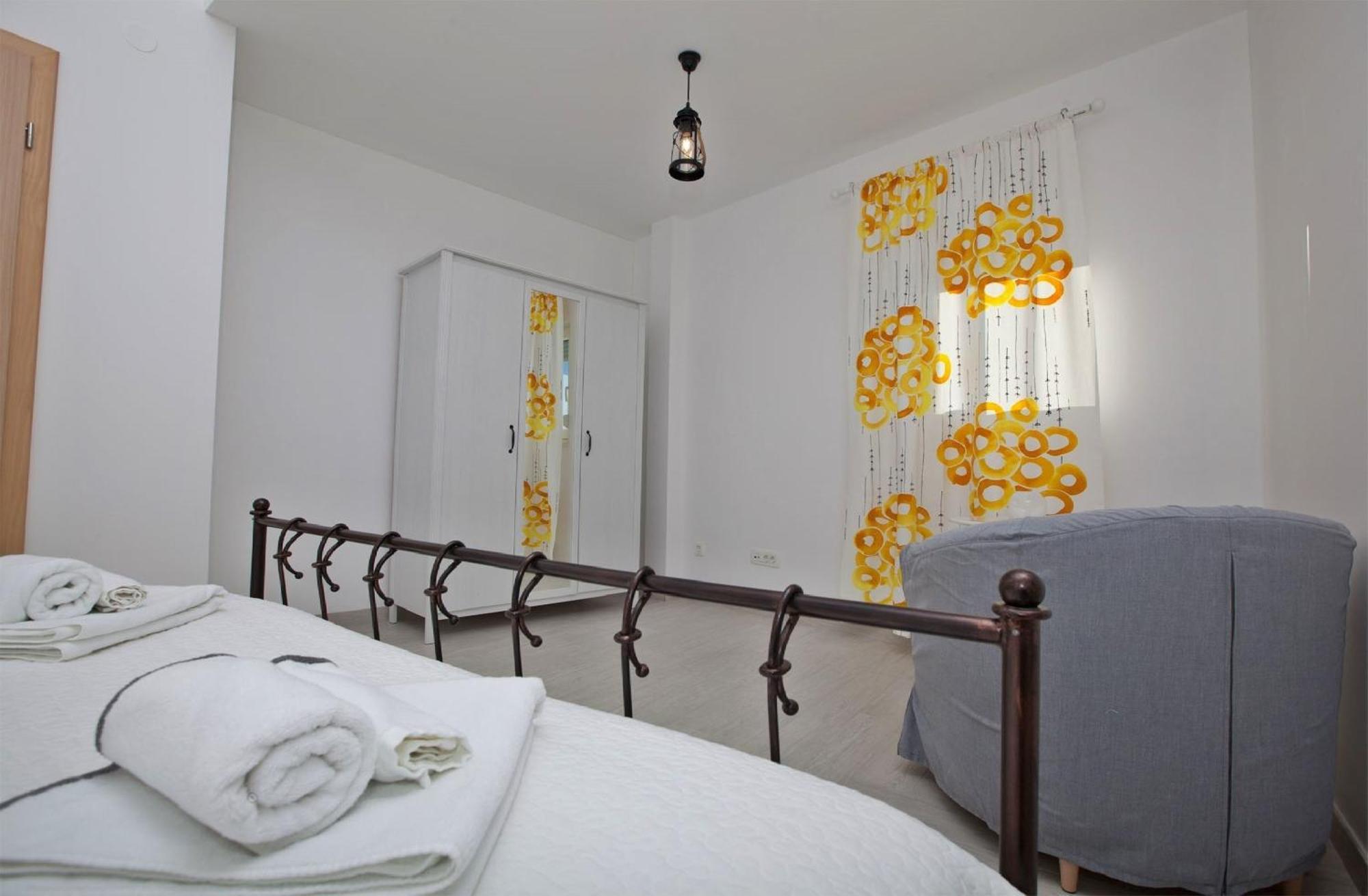 Apartments Roses Stobrec Bilik gambar