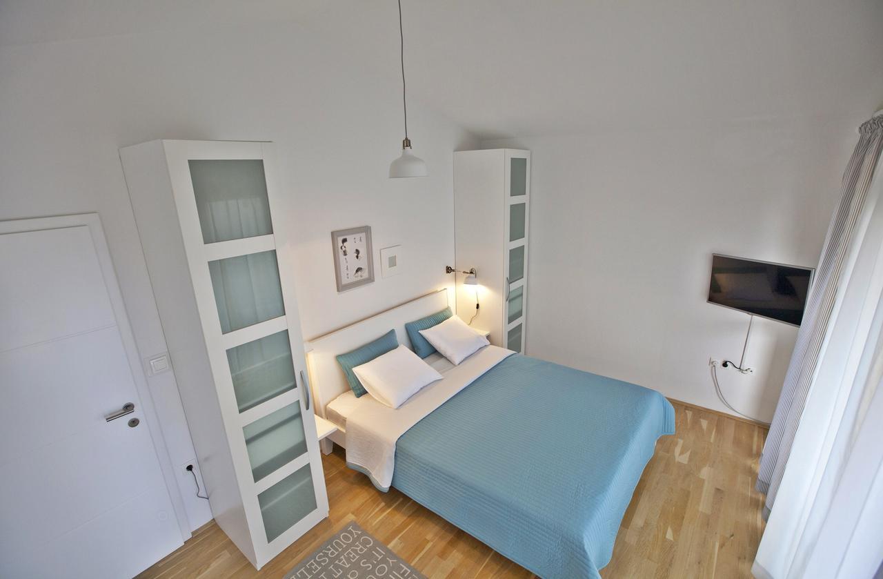 Apartments Roses Stobrec Luaran gambar