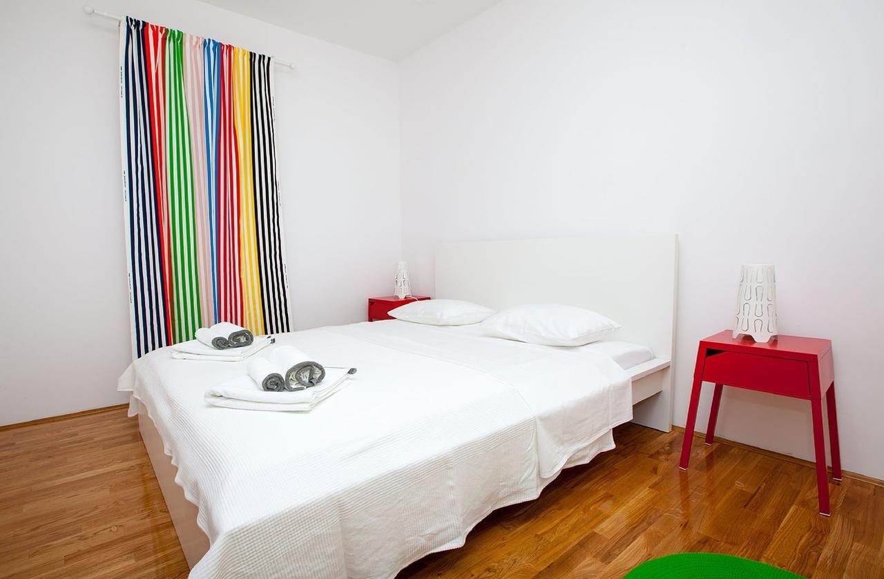 Apartments Roses Stobrec Luaran gambar