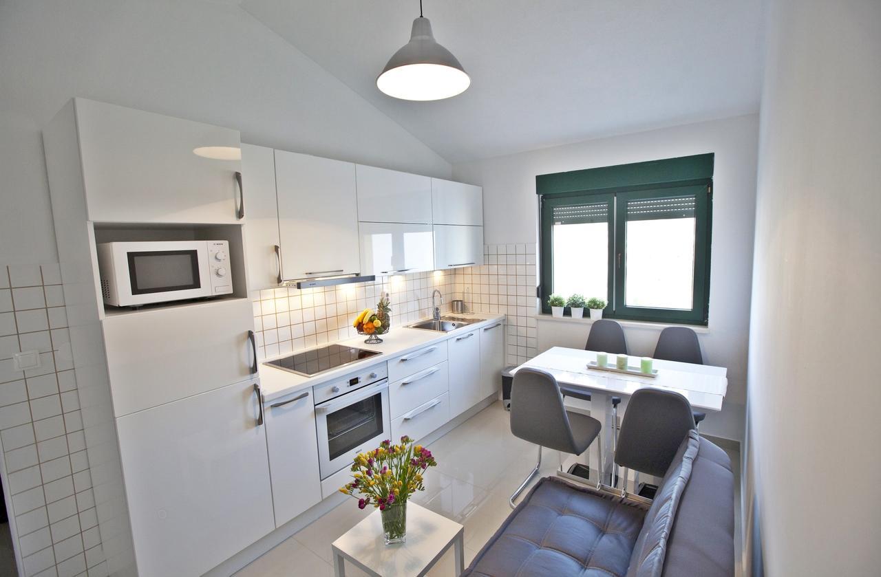 Apartments Roses Stobrec Luaran gambar