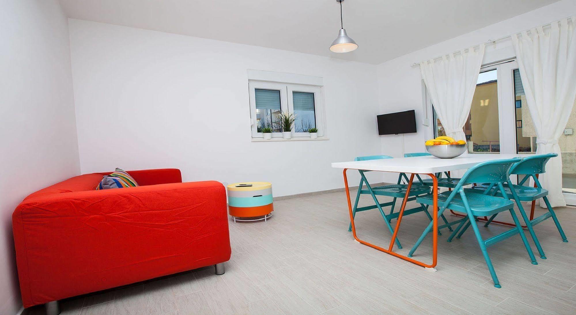 Apartments Roses Stobrec Luaran gambar